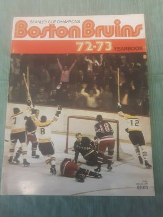1972 - 73 Boston Bruins Official Yearbook Bobby Orr