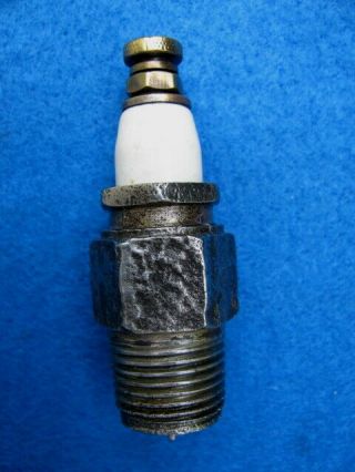 Vintage ½” pipe thread,  CLOUD 75 spark plug 2