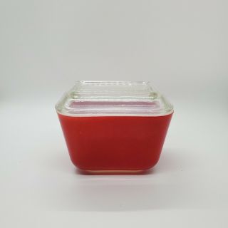 Vintage Pyrex 501 - B,  1 1/2 Cup Red Refrigerator Dish With Lid
