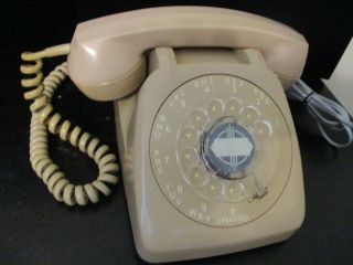 Vintage Automatic Electric Beige Or Tan Color Rotary Desk Phone,