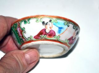 Vintage Rose Canton Chinese Porcelain Covered Incense Box 2
