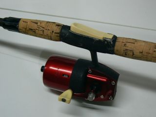 Vintage Bronson True Temper 63l Professional Uni - Spin Rod,  Reel,  Left,  Red,  2