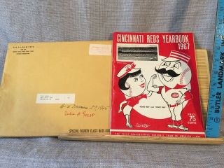 1967 Cincinnati Reds Mlb Baseball Official Yearbook W/ Mailing Envelope