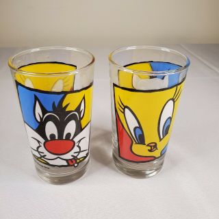 (2) Looney Tunes Warner Bros Bugs Bunny Daffy Duck 10 Ounce Glass Vintage