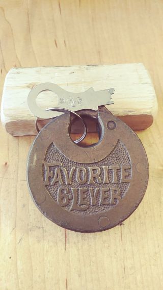 Vintage/antique Eagle Favorite 6 Lever Push Key Pancake Padlock W/key 27w8