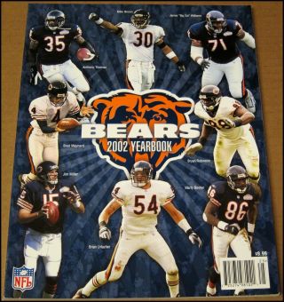 2002 Chicago Bears Team Yearbook Brian Urlacher Marty Booker Mike Brown Big Cat