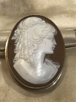 Antique 9ct Gold Carved Shell Cameo Brooch Pin