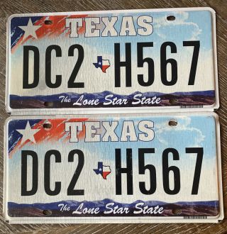Texas " Lone Star State Map " Discontinued " Graphic License Plate Dc2 H567 Pair