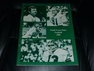 1981 North Texas State College Football Media Guide Ex - 40
