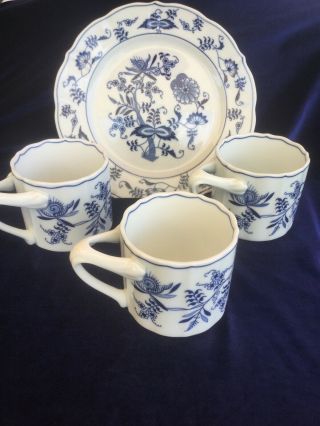 Vintage Blue Danube Japan Onion Coffee Cup Mugs Set Of 3 And 9” Lunch Plate