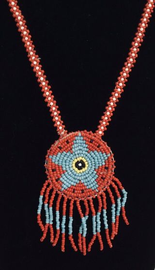 Vintage Native American Indian Beadwork Seed Bead Medallion Star Necklace Red