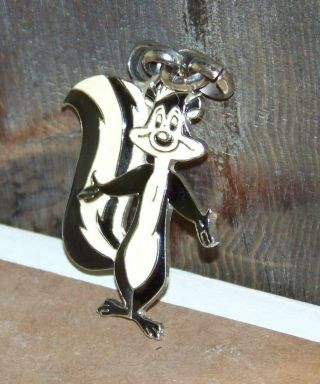 Vintage Warner Bros Looney Tunes Pepe Le Pew Skunk Enamel Metal Lg 2 " Charm Fine