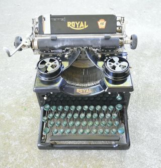 Antique/vintage 1927 Royal Model 10 Typewriter - Restoration Project