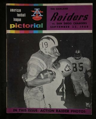 1966 Afl Oakland Raiders V San Diego Charger Football Program - Sept 25