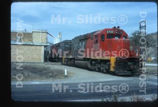 Slide Ndem Nacionales De Mexico Sd40 - 2 8709 & 1 W/train Huescalapa 1975