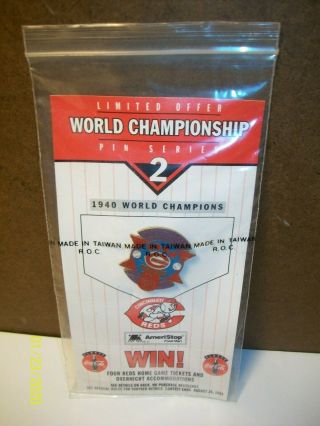 Complete set of 5 - 1994 World Championship Pin Series - Cincinnati Reds/Coca - Cola 3