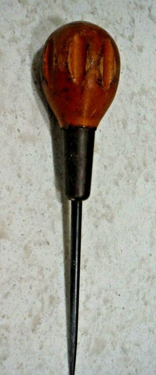 Vintage Millers Falls Co.  Scratch Awl No.  365 - 7 " Long Greenfield Mass