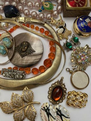Antique Vintage Costume Jewellery Necklaces Brooches Earrings Sphinx Denton 2
