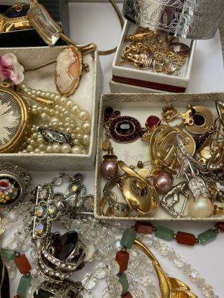 Antique Vintage Costume Jewellery Necklace Brooch Earrings Bracelet Avon Cameo 2