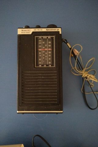 Vintage Transistor Radio Am Fm Cb Hand Held Studio 44 Solid State Receiver