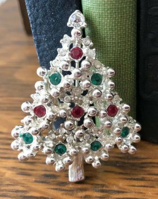 Vintage Silver Tone Red Green Clear Rhinestone Christmas Tree Brooch Pin Pretty
