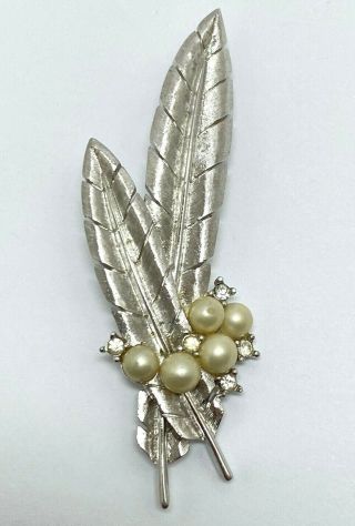 Vintage Crown Trifari Silver Tone Faux Pearl Rhinestone Feathers Brooch Pin