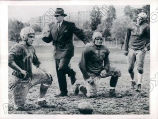 1943 Washington State College Cougars Football Coach B Hollingbery Press Photo
