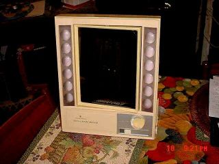 Clairol True To Light Lighted Make Up Mirror Lm - 1 Vintage 3 Color Settings