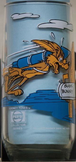 Vintage Pepsi Glass Bugs Bunny Road Runner Wyle E.  Coyote Looney Tunes Wb53