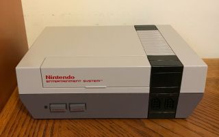 Vintage 8 - Bit Nintendo Nes - 001 Control Deck Only