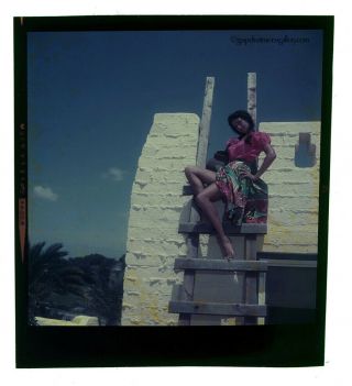 Bunny Yeager 1960s Color Camera Transparency Tommie Kirksmith Pin Up Barefoot 2