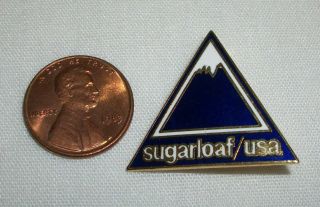 Vintage Enamel Sugarloaf USA Ski Resort Mountain Skiing Pin Souvenir 2