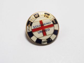 Southend United Fc - Vintage Enamel League One 05/06 Badge