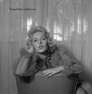 Bunny Yeager Estate Sultry 1956 Pin - Up Camera Negative Diane Wagner Close Up