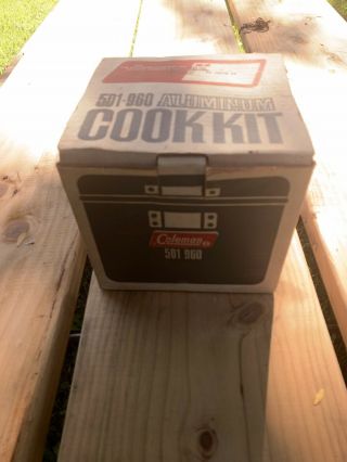 Vintage Coleman Aluminum Cook Kit 501 - 960.  W/box
