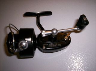Vintage Mitchell Garcia 300 spinning reel made in France great 2