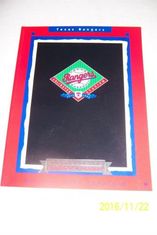 1993 Texas Rangers Yearbook Nolan Ryan Arlington Stadium Tribute Canseco Pudge