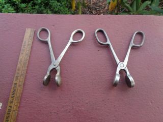 2 Antique Cast Steel Sad Iron Scissor Type Hat Edge Iron Ironing Tools 2 - 4 - 1
