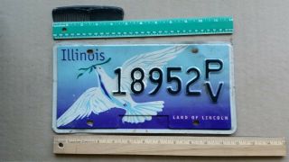 License Plate,  Illinois,  Specialty: White Dove,  18952 Pv