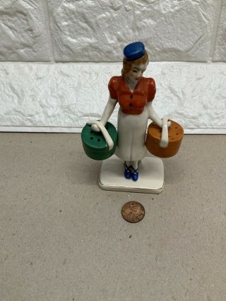 Vintage Kinade Woman Carrying Hat Boxes Salt And Pepper Shakers