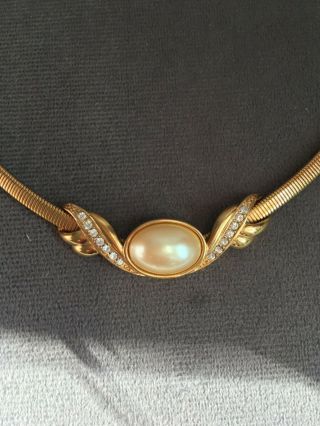 Vintage Monet Signed Gold Tone 17” Chain/choker Necklace With Pearl & Diamentes
