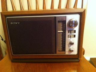 Vintage Sony Icf - 9740w 2 - Band Am/fm Table Radio In Simulated Wood Cabinet Music