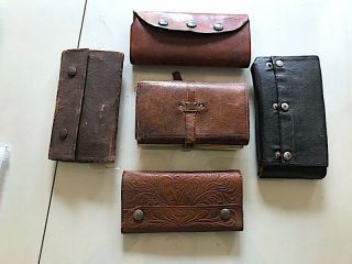 5 Vintage Leather Fly Wallets With Many Flies From The Dave Brandt Estate.