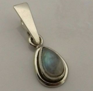 Vintage Sterling Silver Mother Of Pearl Pendant Pear Shaped Blue Lilac 1.  5g