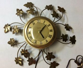 Vintage Electric United Clock Model 77 Maple Leaf Wall Clock 15”