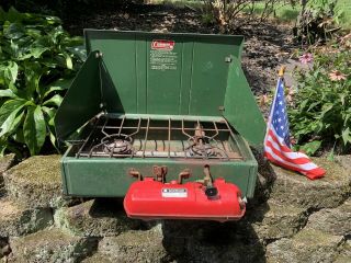 Vintage Coleman 413g Camping Stove