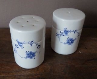 Vintage Doverstone Blue And White China Denmark Pattern Salt & Pepper Pots
