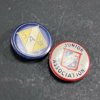 2x Vintage 3aw Junior Association Melbourne Radio Button Pin Badges A.  W Patrick