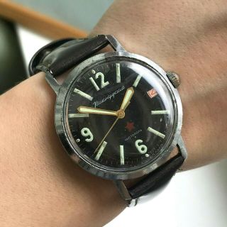 Vintage Komandirskie Mo Ussr Vostok Military Wristwatch Date Luminous Men 