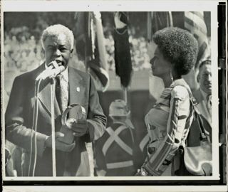 1972 Press Photo Jackie Robinson Of The Dodgers Honored On 25th Anniversary